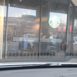 Starbucks - Dirty!!!