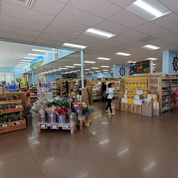Trader Joe's - Spaciousness gives this new store a luxury feel - Grocery Near Me - San Ramon, California Trader Joe's - Spaciousness gives this new store a luxury feel - Grocery Near Me - San Ramon, California