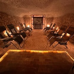 Wolf Moon Salt Cave & Stress Reduction Center - Group Himalayan Salt Cave