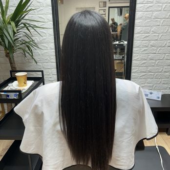 San Diego Hair Extensions Studio - 27-29 inch Ktips on my super curly hair !!!!! - Hair Extensions Near Me - Cardiff, California San Diego Hair Extensions Studio - 27-29 inch Ktips on my super curly hair !!!!! - Hair Extensions Near Me - Cardiff, California