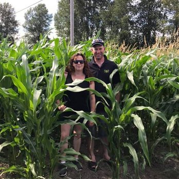 Eagle Acres Dairy & Pumpkin Patch - Farms Near Me - Langley, British Columbia