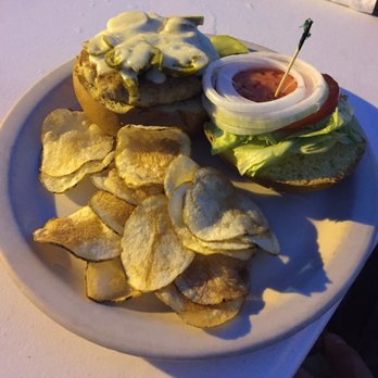 Wonder Bar - Turkey Burger with jalapeño - American Near Me - Atlantic City, New Jersey Wonder Bar - Turkey Burger with jalapeño - American Near Me - Atlantic City, New Jersey