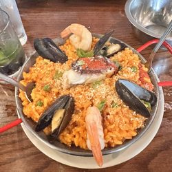 Ancora! - Seafood Paella