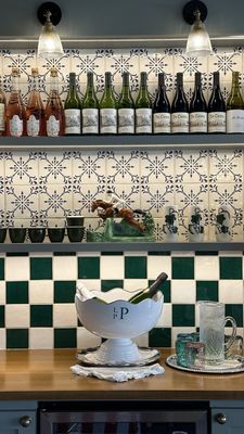 Le Petit Pali at 8th Ave by null