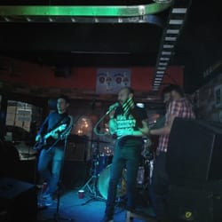 Valiant Pub