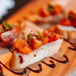 Deshebrado Catering & Events