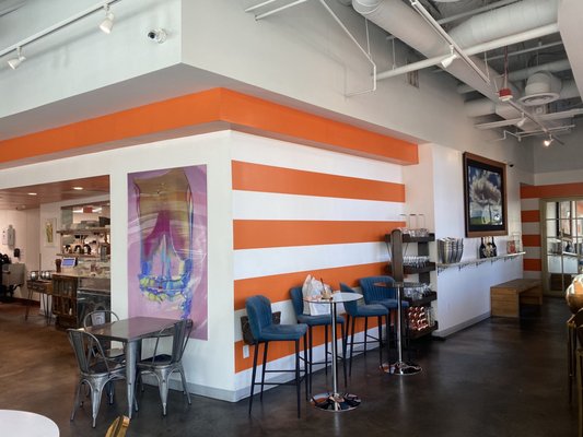DW Bistro by null