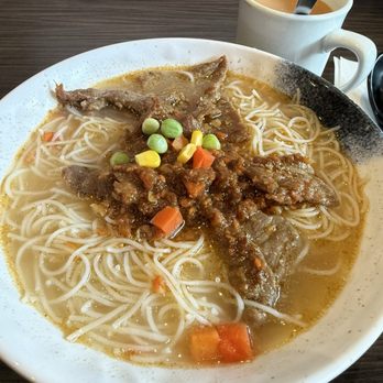 Pine House Cafe - Beef satay with vermicelli noodles - Cafes Near Me - Toronto, Ontario