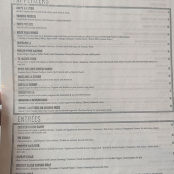 The Rock Yard Kitchen & Bar - Pizza Near Me - Trenton, Texas