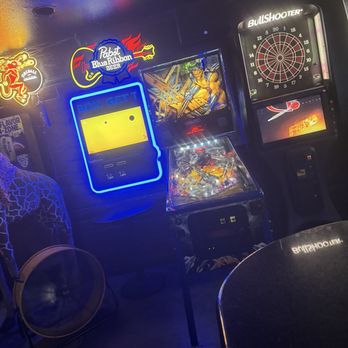 The Well Bar - Dive Bars Near Me - Scottsdale, Arizona The Well Bar - Dive Bars Near Me - Scottsdale, Arizona