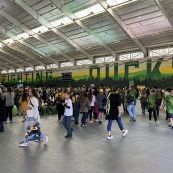 Autzen Stadium - Indoor plaza next door to the stadium - Stadiums & Arenas Near Me - Eugene, Oregon Autzen Stadium - Indoor plaza next door to the stadium - Stadiums & Arenas Near Me - Eugene, Oregon