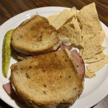 Charlies Bar & Grille - Grilled cheese - Bars Near Me - Grand Rapids, Michigan