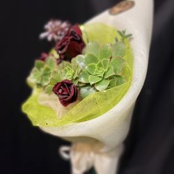 Manhasset Florist & Beyond