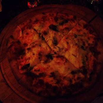 Toro Rosso - Pizza vege - Canadian (New) Near Me - Montreal, Quebec