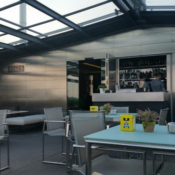 Royal - Rooftop bar at Royal Hotels Passeig de Gracia. Chic, hip - Hotels Near Me - Barcelona, B
