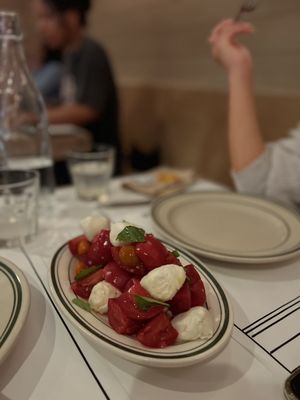 Jon & Vinny's Slauson by null Jon & Vinny's Slauson by null