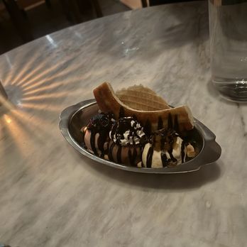 Time And Tide - Banana split - Seafood Near Me - New York, New York Time And Tide - Banana split - Seafood Near Me - New York, New York