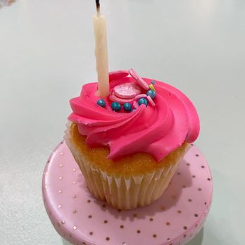 Dream Come True Tea & Party Room - Birthday cupcake - Venues & Event Spaces Near Me - Long Beach, California