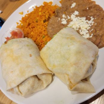 Broken Yolk Cafe - Mexican Breakfast with beans and rice. - American Near Me - Glendora, California Broken Yolk Cafe - Mexican Breakfast with beans and rice. - American Near Me - Glendora, California