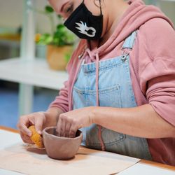 Pot Gardens - Learn handbulding at POT Gardens