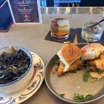 Chef Art Smith's Reunion - Crispy Chicken Sliders Braised Southern Greens Brown Butter Old Fashioned - American Near Me - Chicago, Illinois