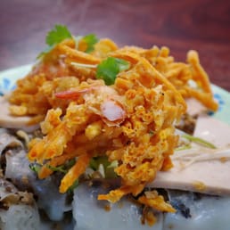 Special Combo Steamed Rice Crepe W/ Shrimp Tempura