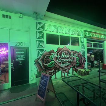 The Rose Bush - Front Patio and Private Party area - Food Trucks Near Me - San Antonio, Texas The Rose Bush - Front Patio and Private Party area - Food Trucks Near Me - San Antonio, Texas
