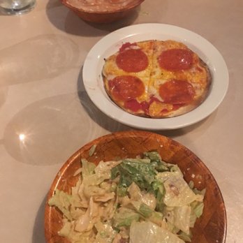 Pete & Sam's Restaurant - The Beacon Salad and mini - Italian Near Me - Memphis, Tennessee Pete & Sam's Restaurant - The Beacon Salad and mini - Italian Near Me - Memphis, Tennessee