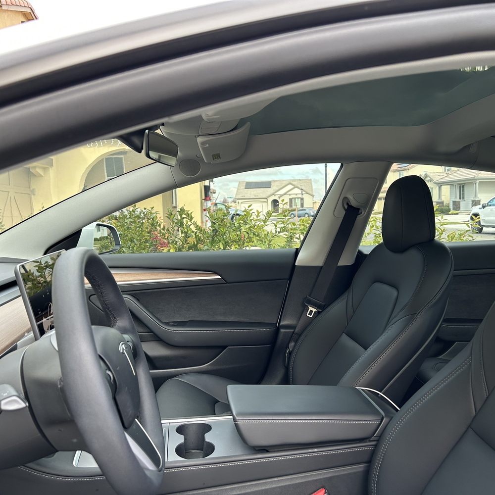 Mobile Computer Cut Window Tinting - Inside view with 35% tinting - Car Window Tinting Near Me Mobile Computer Cut Window Tinting - Inside view with 35% tinting - Car Window Tinting Near Me