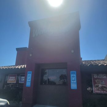 Wendy's - Outside - Burgers Near Me - Oroville, California