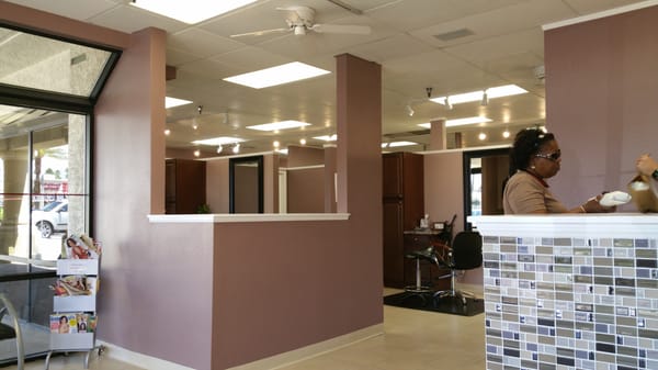 Cache Salon by null