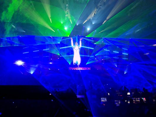 O2 arena by null