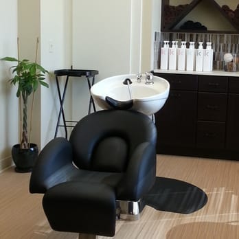 The Meridian Salon - Comfy chair OMG! - Hair Stylists Near Me - Kent, Washington The Meridian Salon - Comfy chair OMG! - Hair Stylists Near Me - Kent, Washington