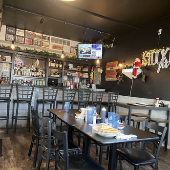 Stockton Pit Stop - Burgers Near Me - Stockton, Illinois Stockton Pit Stop - Burgers Near Me - Stockton, Illinois