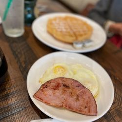 Another Broken Egg Cafe - Waffle with eggs and ham.