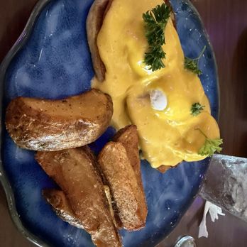 Fat Stork - Eggs Benedict - New American Near Me - Davie, Florida