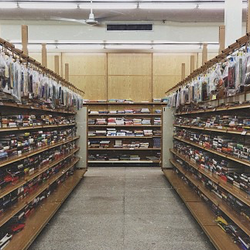 MyUnique Thrift Bronx
