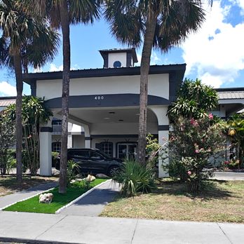 The Parc Micro Suites - Hotels Near Me - Tampa, Florida The Parc Micro Suites - Hotels Near Me - Tampa, Florida
