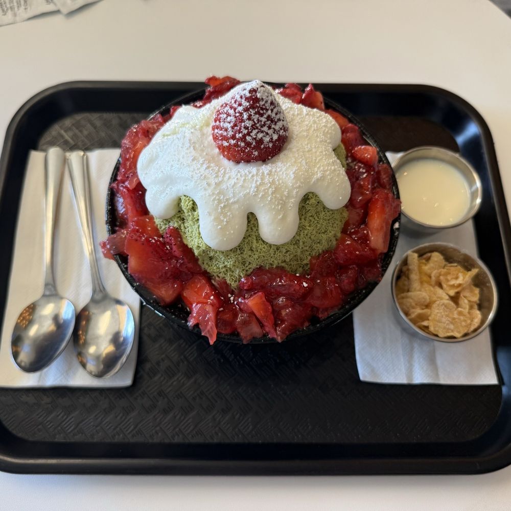 Bru Tea Cafe - Matcha Strawberry Bingsoo - Bubble Tea Near Me - Elk Grove, California Bru Tea Cafe - Matcha Strawberry Bingsoo - Bubble Tea Near Me - Elk Grove, California