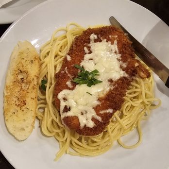Restoration Bistro - Chicken Parmesan - Wine Bars Near Me - Lufkin, Texas Restoration Bistro - Chicken Parmesan - Wine Bars Near Me - Lufkin, Texas