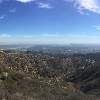 Griffith Observatory - Overlook of Los Angeles from Griffith Park - Observatories Near Me - Los Angeles, California Griffith Observatory - Overlook of Los Angeles from Griffith Park - Observatories Near Me - Los Angeles, California