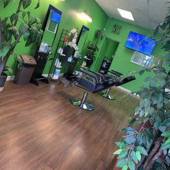 Hollywood Beauty Eyebrow Threading - Threading Services Near Me - Phoenix, Arizona Hollywood Beauty Eyebrow Threading - Threading Services Near Me - Phoenix, Arizona