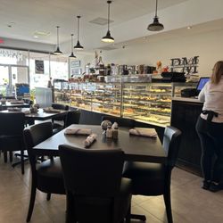 Puerto Madero Miami - Argentinean food and business lunch