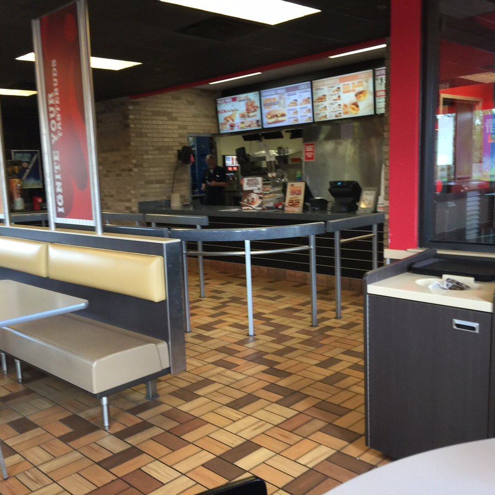 Burger King - View of Counter area - Burgers Near Me - Louisville, Kentucky Burger King - View of Counter area - Burgers Near Me - Louisville, Kentucky