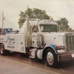 Payne's Inc - Heavy truck towing.