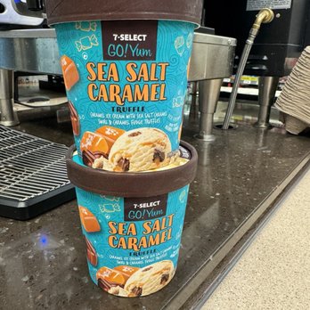 7-Eleven - My awesome Yelp friend Cam inspired the Sea Salt theme with her great photos and posts. - Convenience Stores Near Me - New Hyde Park, New York