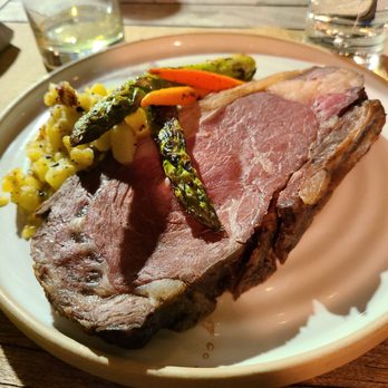 Bank Cafe and Bar - Prime rib - Bars Near Me - Napa, California Bank Cafe and Bar - Prime rib - Bars Near Me - Napa, California
