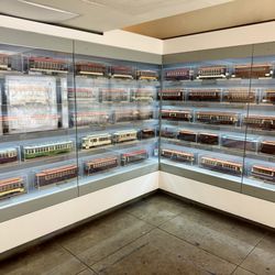 Model trolleys