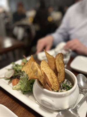 Jules Bistro by null