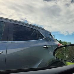 Hertz - Smears of something on all of the interior windows. I told the woman and she said she didn't notice while cleaning.